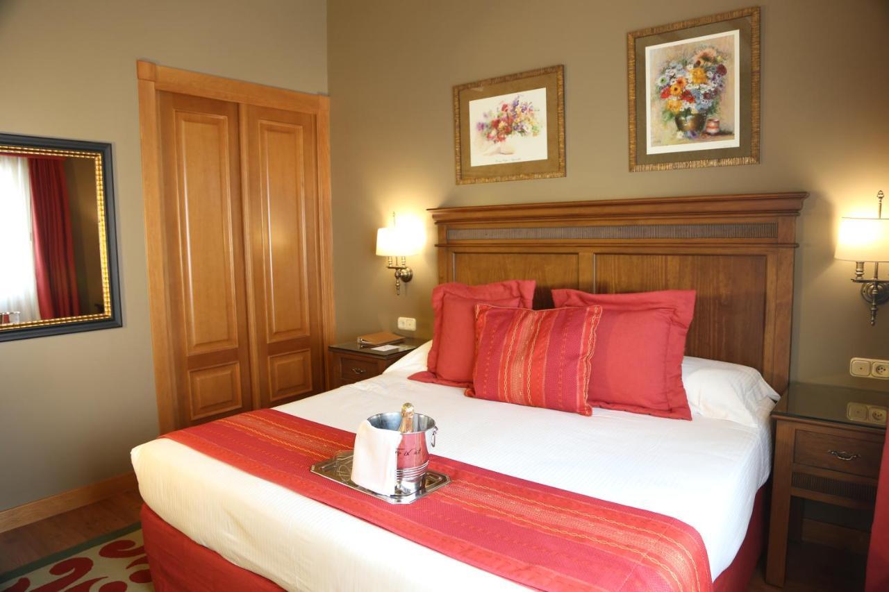 Gran Hotel Los Abetos Santiago de Compostela Kültér fotó
