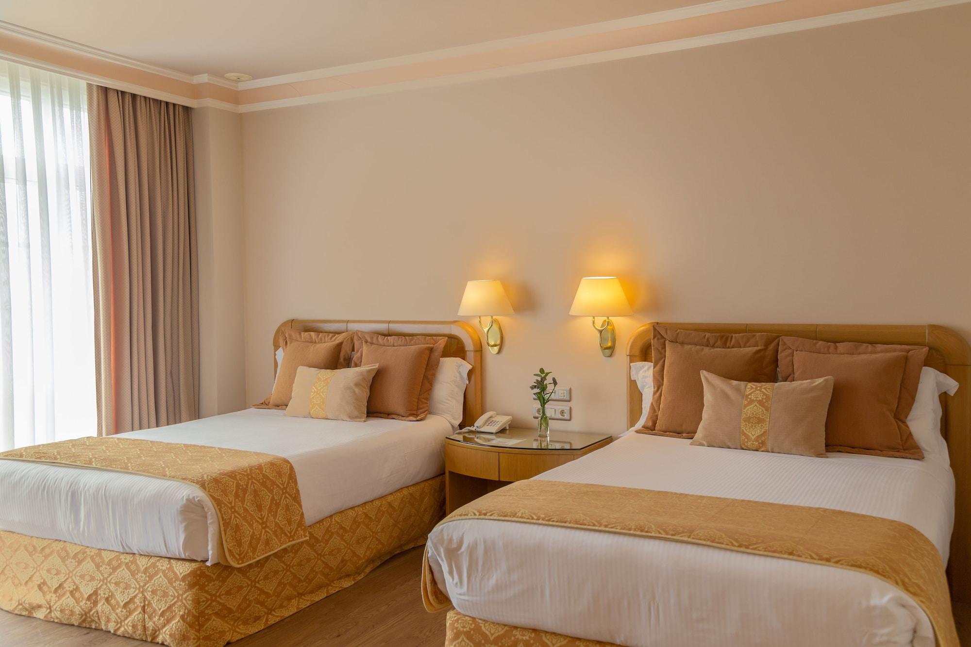Gran Hotel Los Abetos Santiago de Compostela Kültér fotó