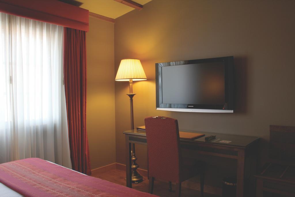 Gran Hotel Los Abetos Santiago de Compostela Kültér fotó